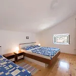 Mirakul Apartman