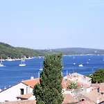 Mirakul Apartman *