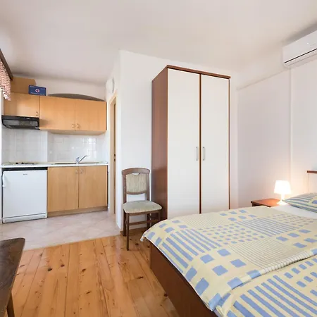 Apartment Mirakul
