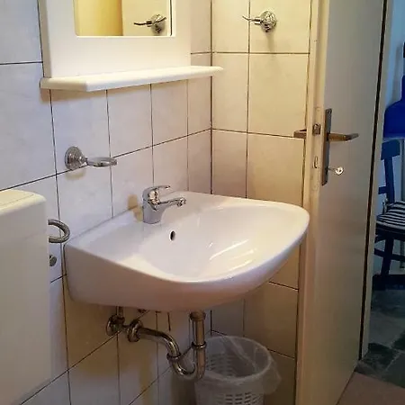 Apartment Mirakul