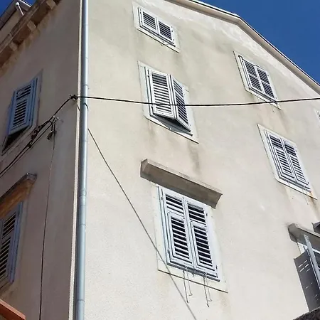 Apartment Mirakul *