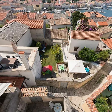 Mirakul Apartman